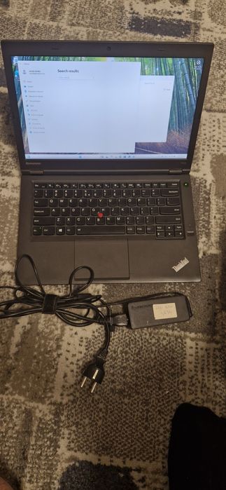 Laptop thinkpad windows 11 i5 gen 4 16 gb ram conditie foarte buna