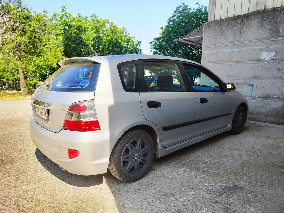Honda Civic 1.7 CDTI