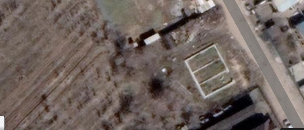 Продается участок с фундаментом Пришахтинск