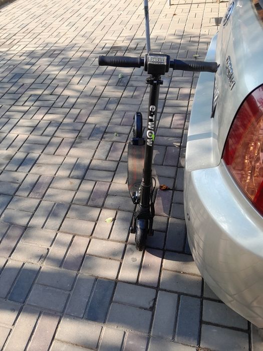 Электросамокат .E *TWOW