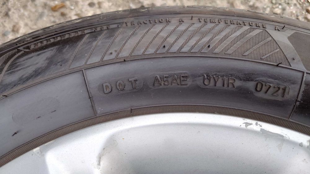 Jante opel Vectra b si anvelope vara calitate.