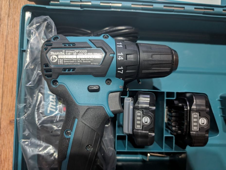 Продам шуруповёрт Makita DF332DWAE