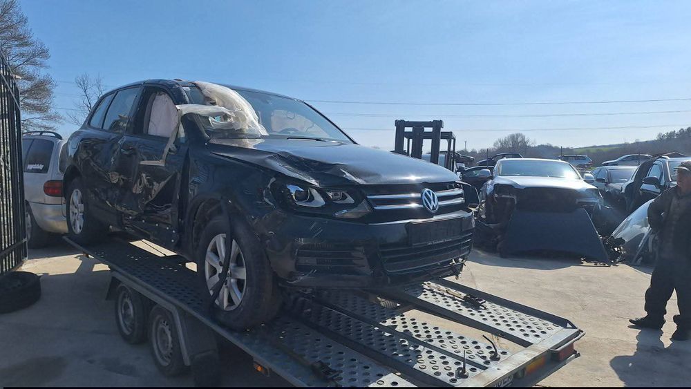 VW Touareg 3.0 V6 TDI,CJM мотор ,205 к.с. ,овтжматик
