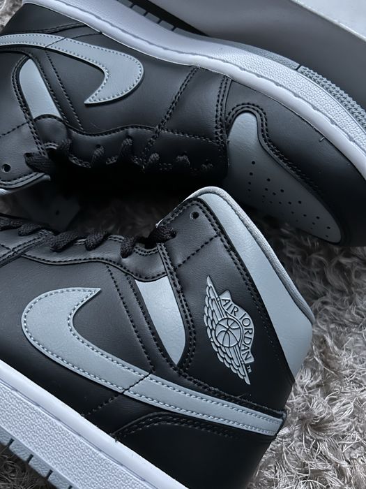 Jordan 1 Mid Shadow