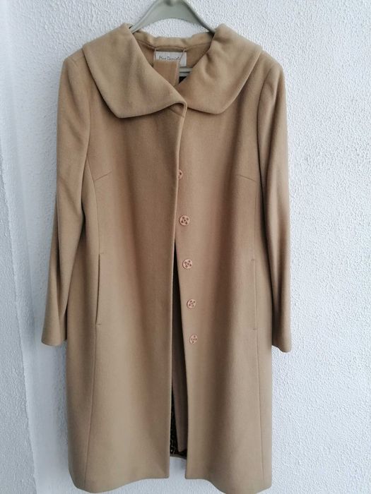 Невероятно елегантно дамско манто.