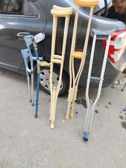 Ходунки, костыли разные