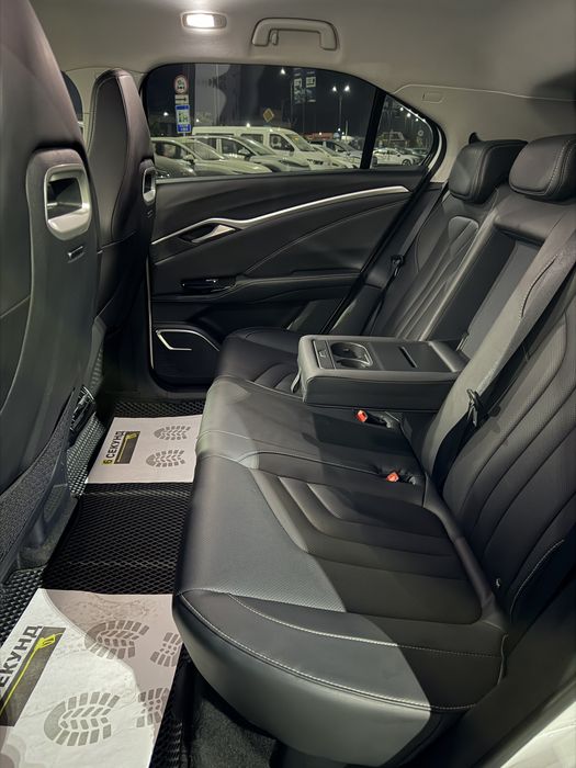 U Neta 400 Pro Electromobil