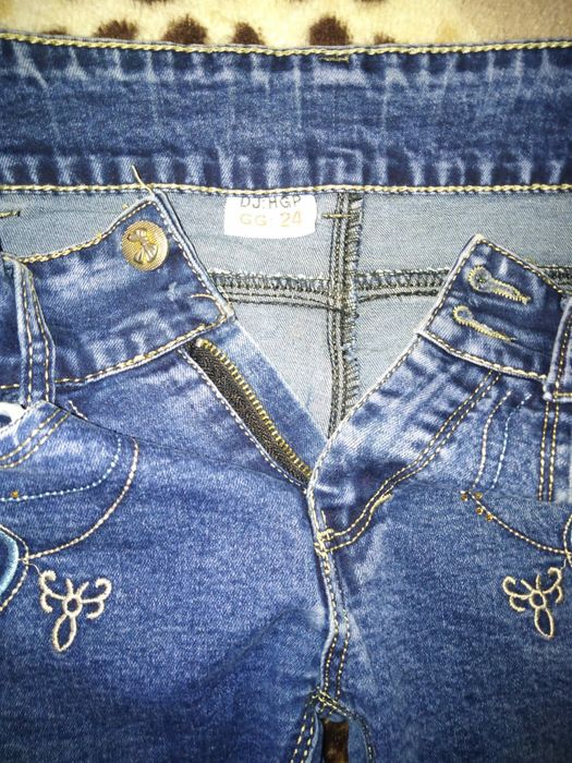 Джинсы на девочку
