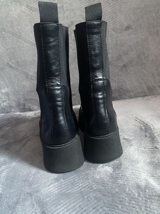 Ghete Zara originale,marimea 35.