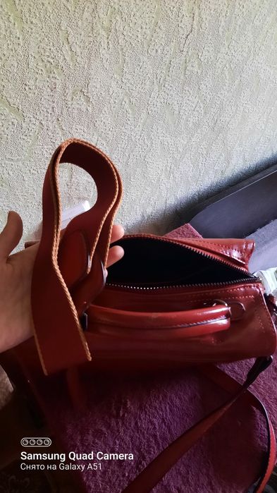 Сумка женская красная