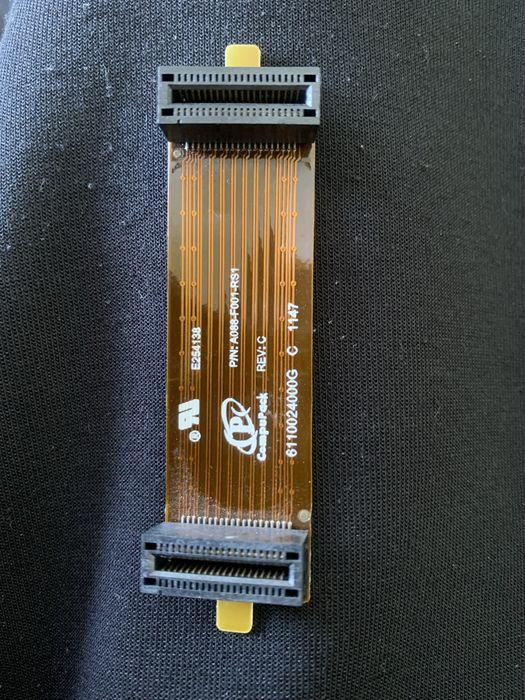 SLI соединитель