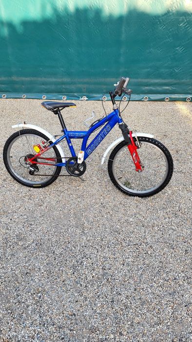 Vand doua biciclete pentru copii, de 20” si 24”.