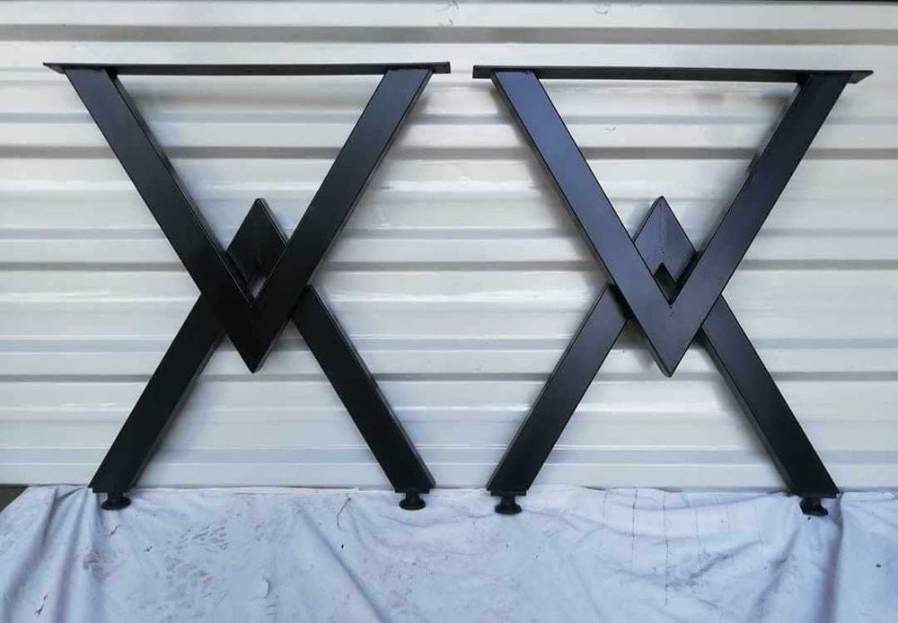 Продават се шестместни трапезни маси от Орех 160см80см5см/850лв