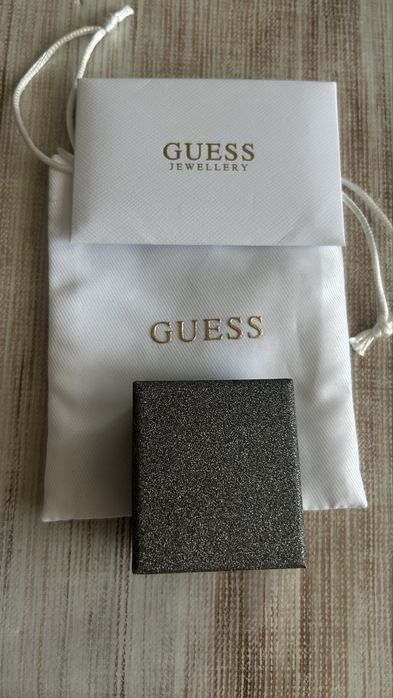 Сребърни обеци “Guess”