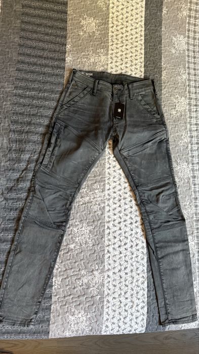 Продавам нови дънки G-Star Raw