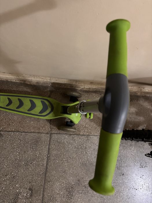 Trotinetă copii TUGA Ride – lumini LED, ghidon reglabil, 3 roți