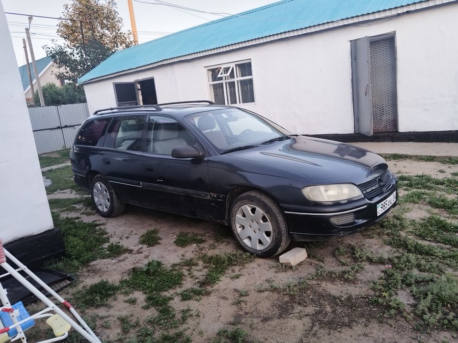 Продам Опель омега газ бензин