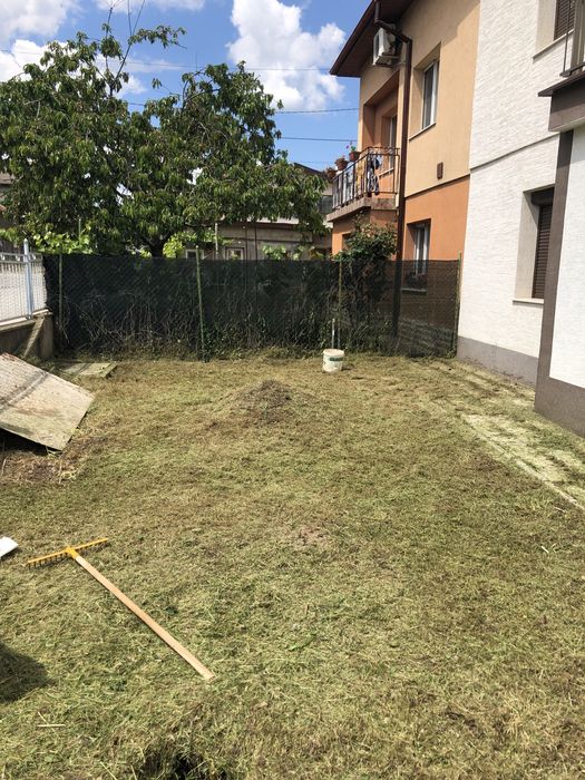 Косене на тревни площи