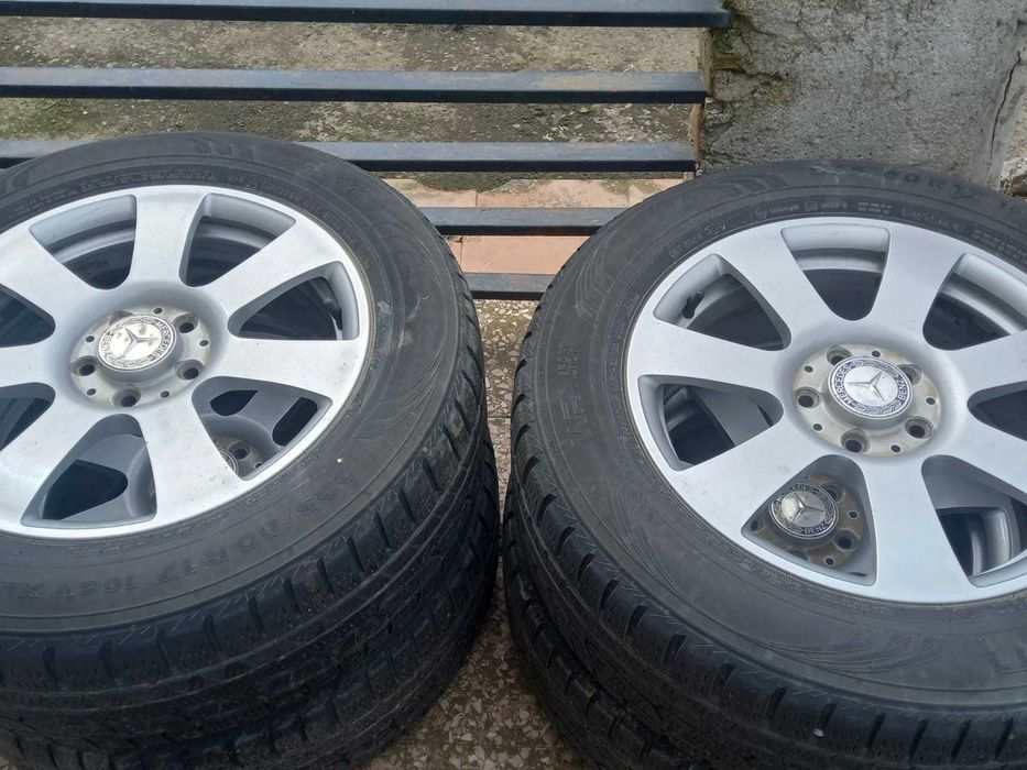 Гуми със джанти 4броя