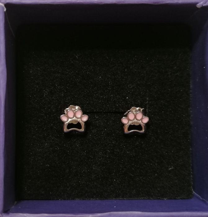 Малки сребърни обеци