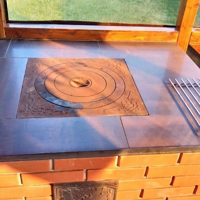 ЛЕТНЯЯ КУХНЯ с конфорочной плитой. Барбекю. Очаг