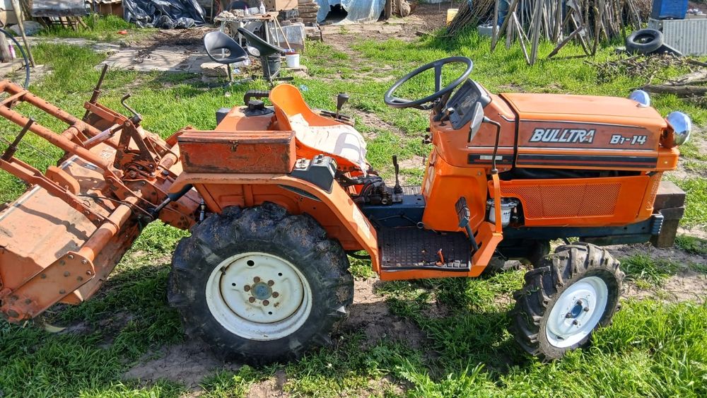 2990 €.Kubota 4x4  Bulltra B1-14 c.p