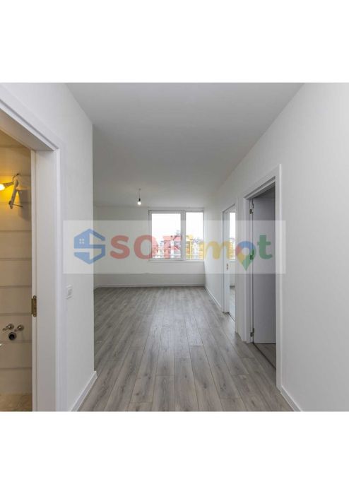 Продава се Тристаен апартамент в София, Център - 61 кв.м за 1649 €/кв.м - Снимка #2