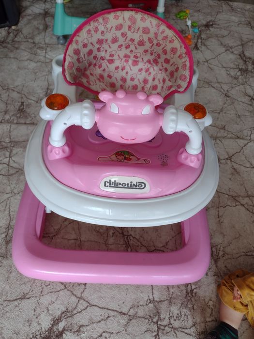 Проходилка за момиче