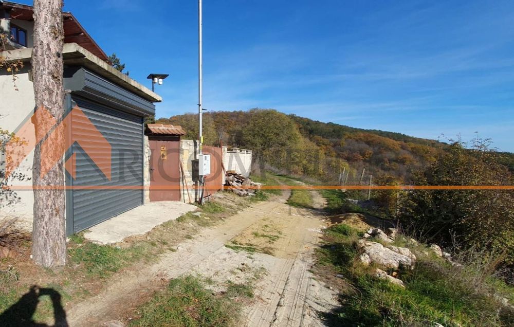 Продава се Къща в Варна, Виница - 160 кв.м за 1863 €/кв.м - Снимка #12