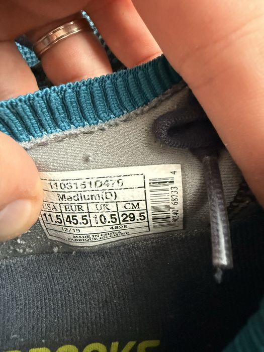 Brooks adidasi barbati 45.5