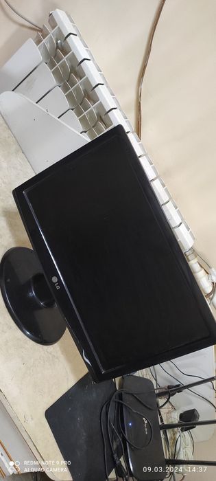 Продаю монитор в робочим состояние 19  д