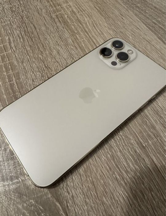 Iphone 12 PRO MAX - 128 G - silver - bat 100% - liber - 1400 ron !