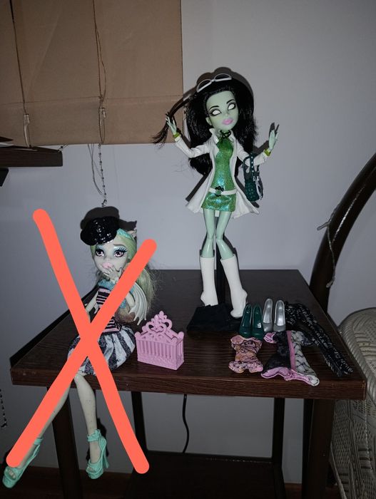papusi monster high g1 scarah screams & rochelle goyle