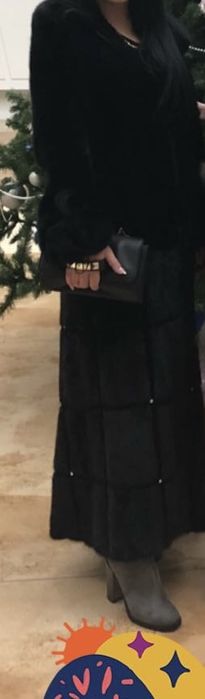 Шубу продам норковая