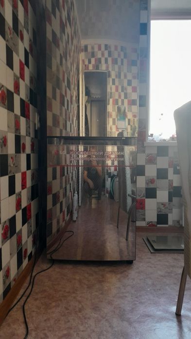 LG холодильник продам