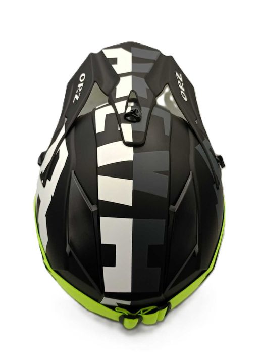 Детско юношеска кросова каска с очила комплект