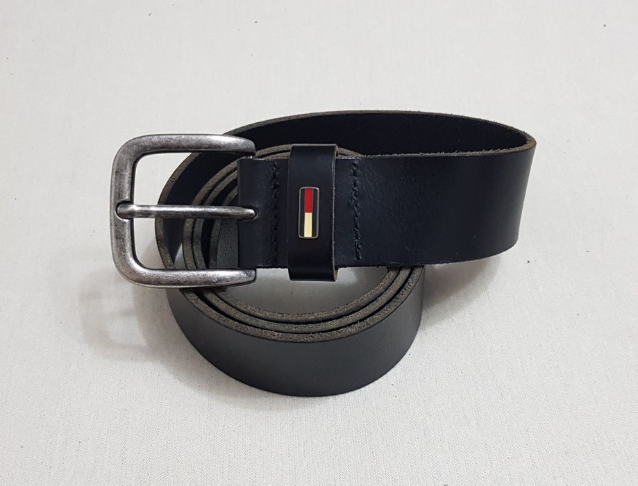 Curea Tommy Jeans din piele naturală neagră, 100 cm, made in Romania