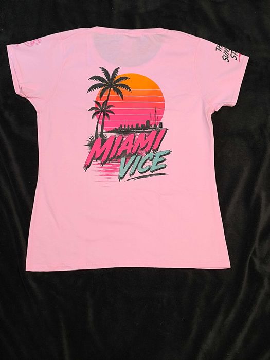 Светло-розова дамска тениска 'Miami Vice'