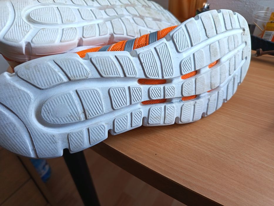 Adidas clima cool fresh mărimea 45