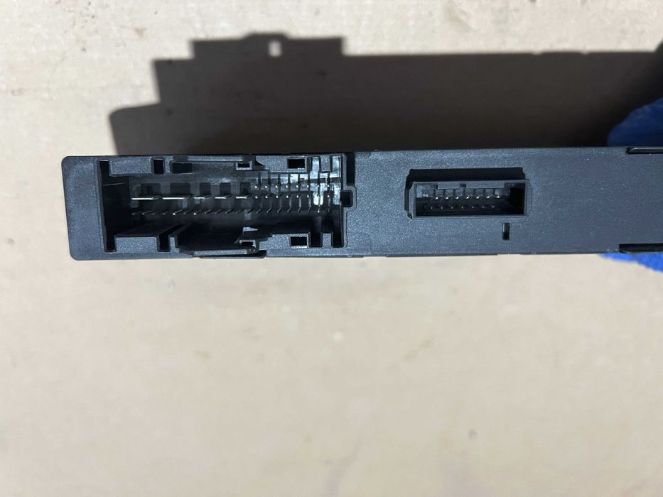 Modul CAS 3 BMW Seria 1 E87 LCI 116i 90kW 122CP 2008 - Cod 6135 9147196 01 2080191889