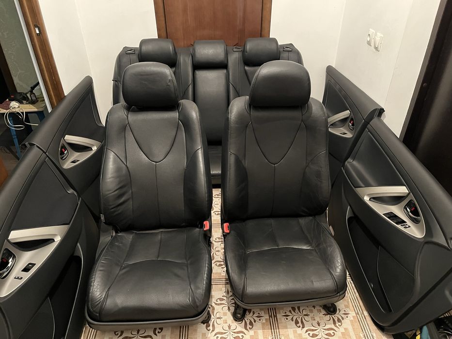 Сиденья для камри 45