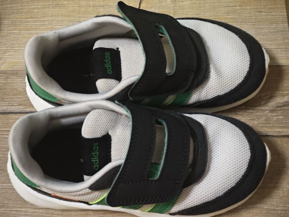 Детски маратонки номер 27