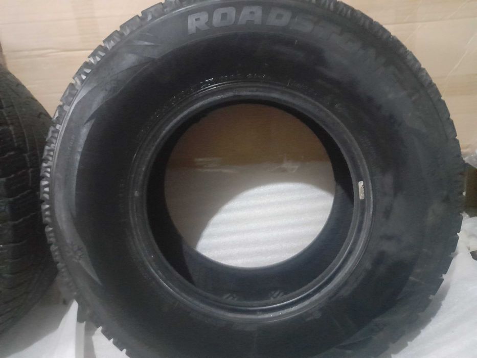 Продам шины 31х10.50 R15 LT