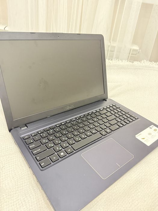 Ноутбук Asus X543U