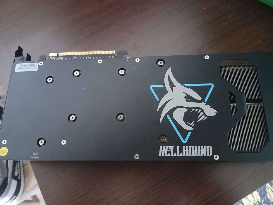 Hellhound AMD Radeon™ RX 6700 XT 12GB GDDR6