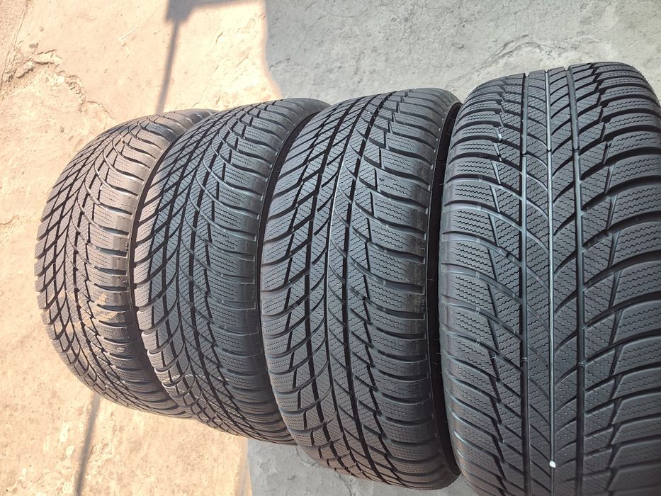 225/50/17" 4бр Bridgestone blizzak lm001,dot4723,7mm