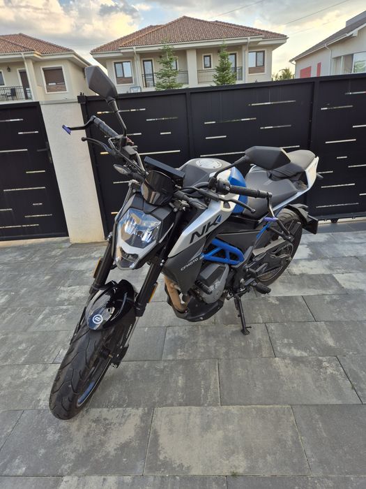 CF Moto 300nk 2023