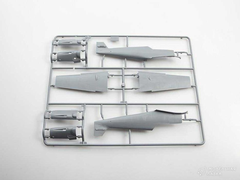 Сборная модель самолета Мессершмитт Bf 109 G-6 (Звезда, 1/48)