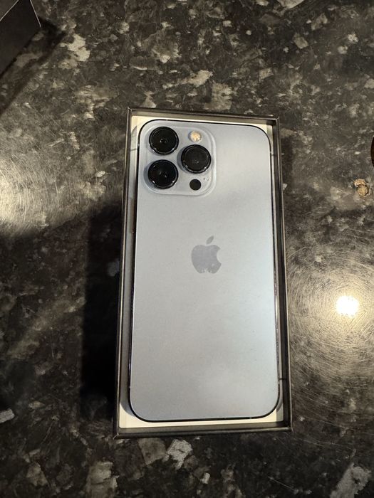 Iphone 13pro 256г и apple watch 7