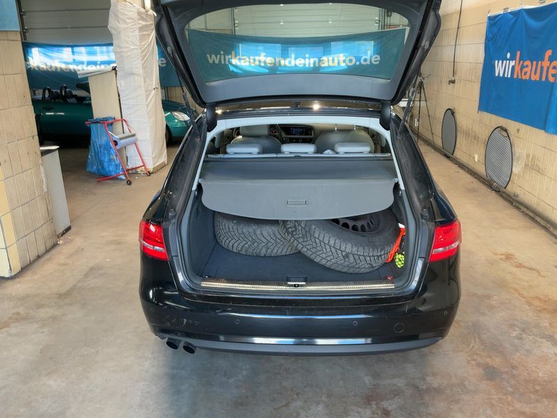 Audi A4 2.0 TDI Attraction 2013
